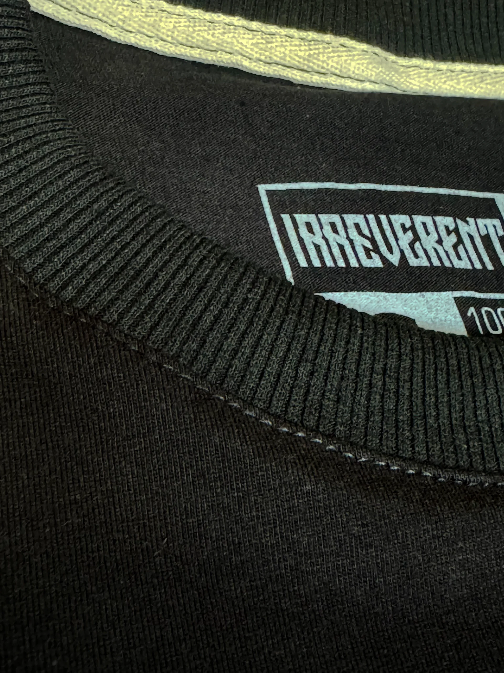 Camiseta Oversized Preta - Joana d'Arc - Imagem 6